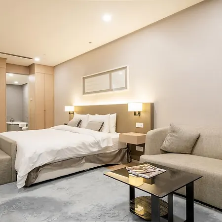 188 Suites By Namastay Kuala Lumpur Bagian luar foto